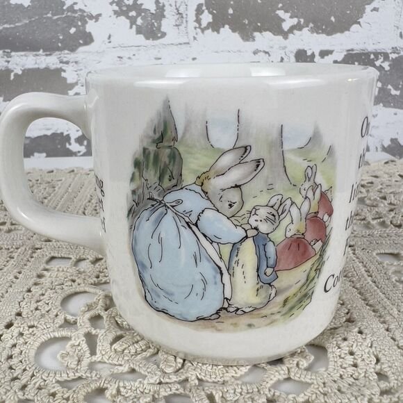 Wedgwood 1991 Peter Rabbit Child's Cup Mug Beatrix Potter‎ England - Picture 3 of 7